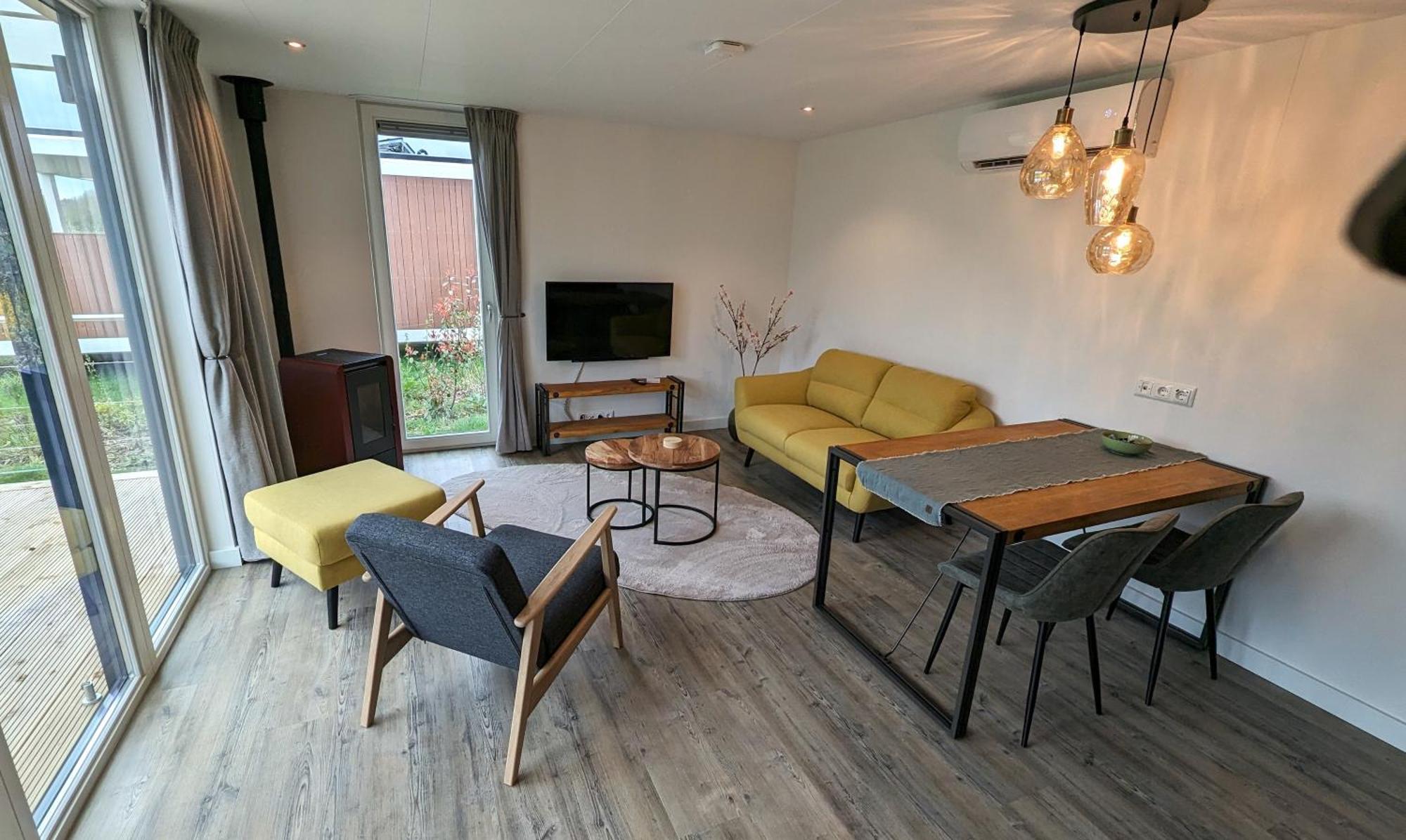 Antonius Hoeve Chalets Oudenbosch Exterior photo