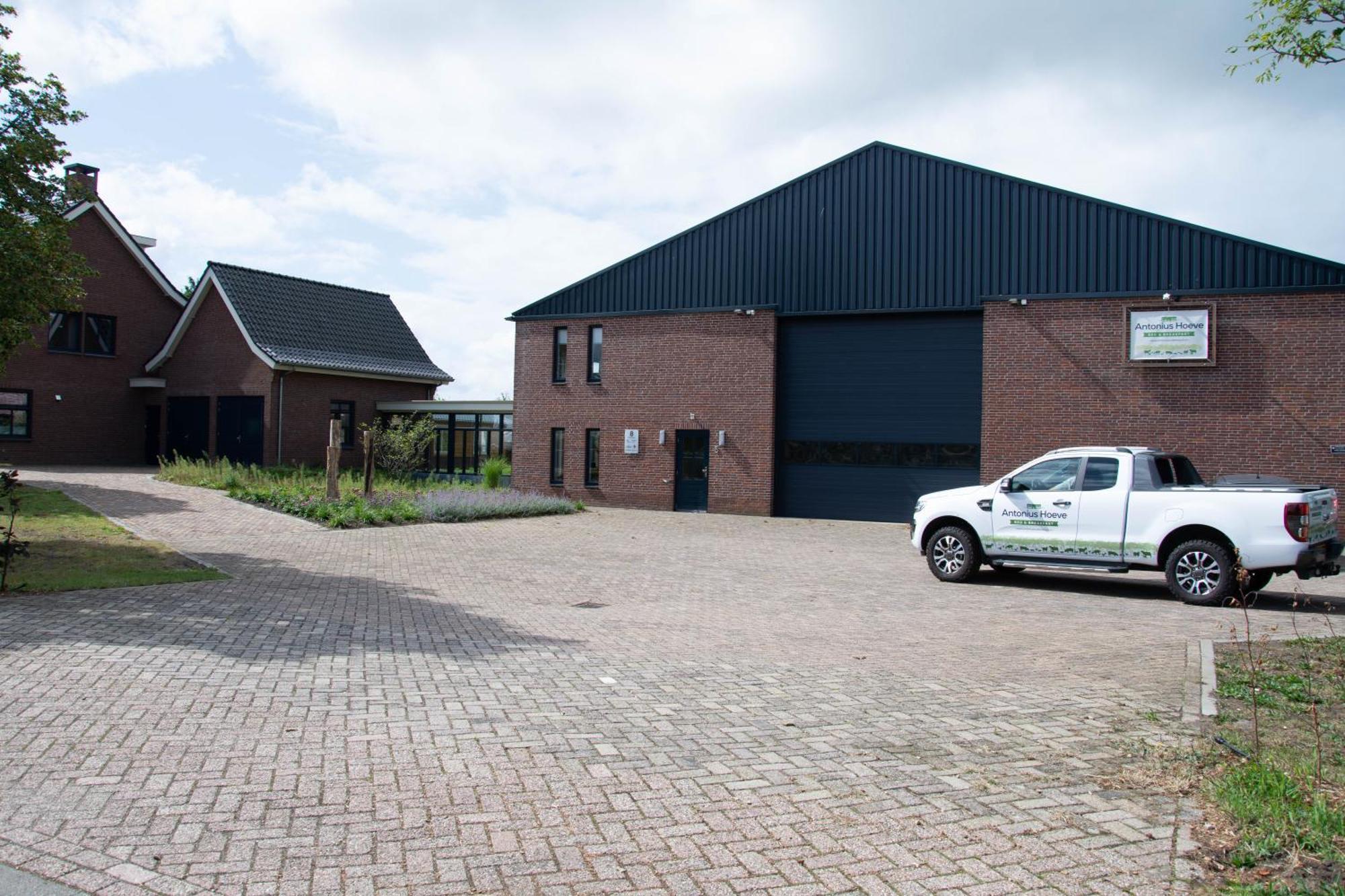 Antonius Hoeve Chalets Oudenbosch Exterior photo