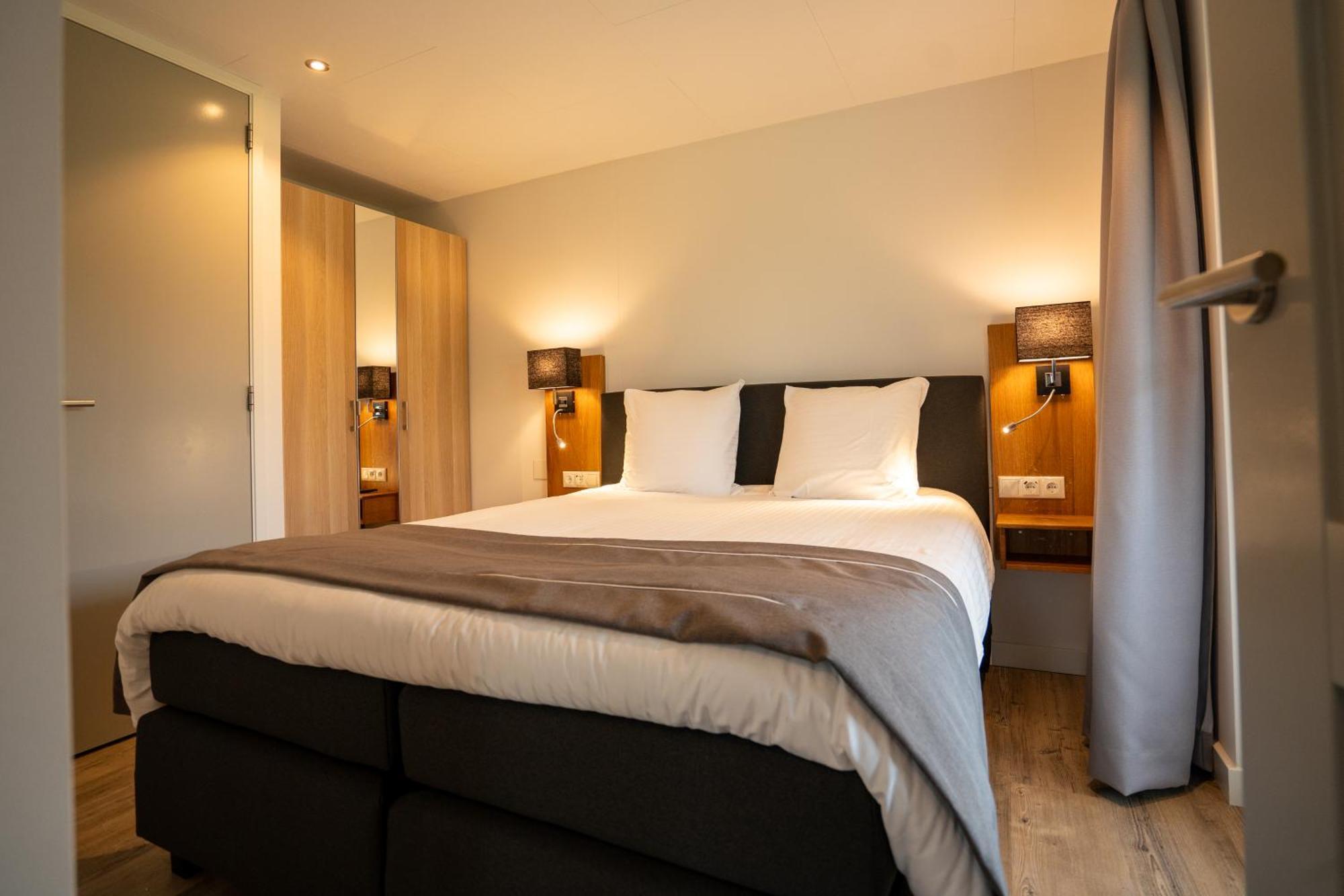 Antonius Hoeve Chalets Oudenbosch Exterior photo